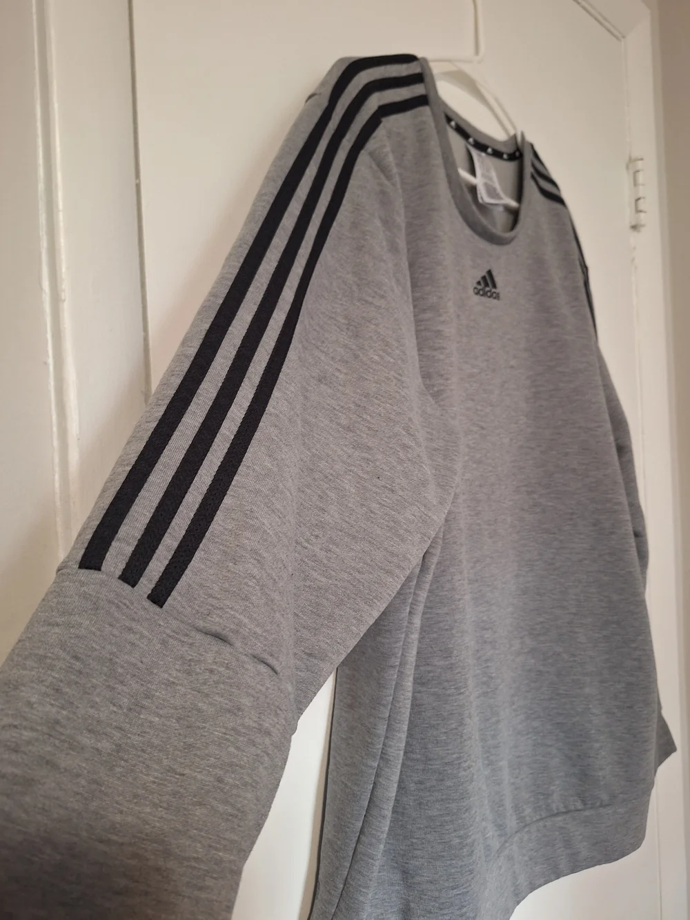Adidas Men’s Gray Crewneck Sweatshirt with Classic 3 Stripe Sleeve